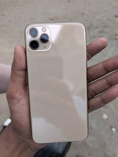 iphone 11 pro max 256gb NON PTA FACTORY UNLOCKED urgent sale