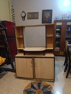 Tv trali