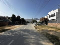 2 Kanal Semi Commercial Plot For Sale Walking Distance From Emporium Mall Best Option For Residents And Silent Office'S