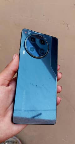 Tecno Camon 30 12/256
