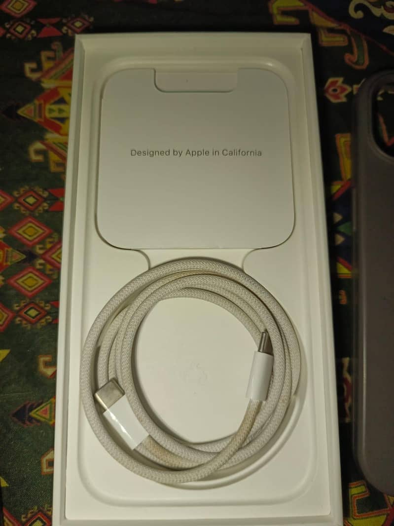 iPhone 15 128-GB JV 3