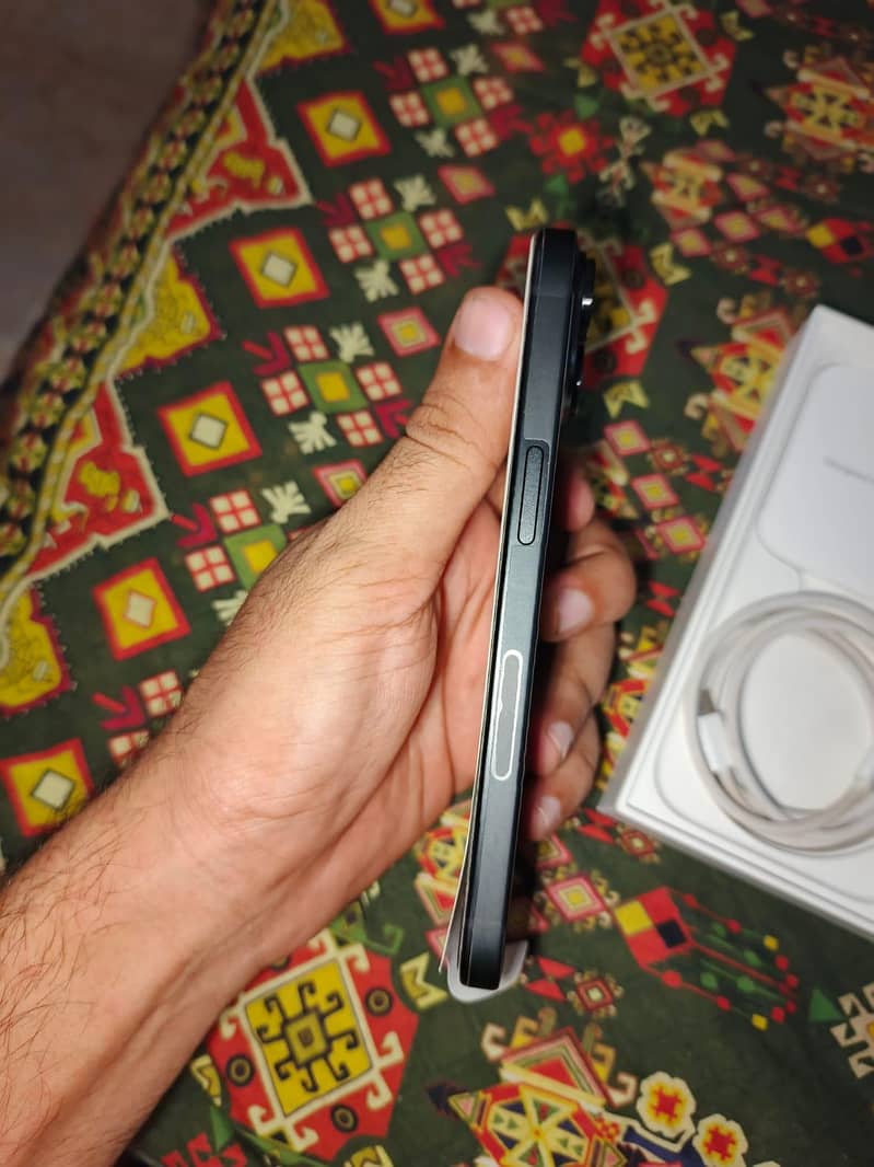 iPhone 15 128-GB JV 6