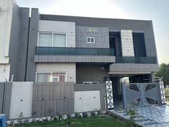 10 Marla Brand New House On Main Road Dc Colony