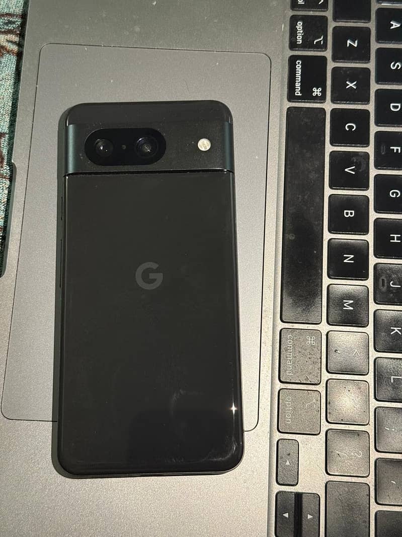 Google Pixel 8, 10/10 In working condition with no issues at all. 8