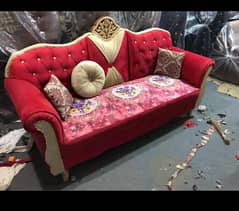 sofa set available 03709532689