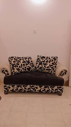 6 seater sofa skin black color beautiful design