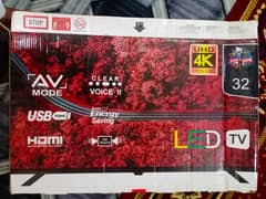 32-inch LED TV with UHD 4K resolution (1920x1080).