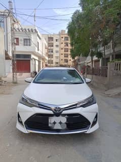 Altis Grande 1.8 black interior