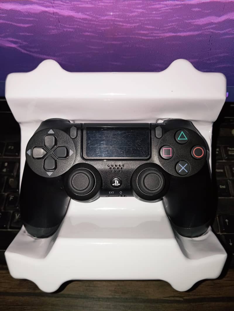 PS4 4 controller - New - 1st copy with box 0