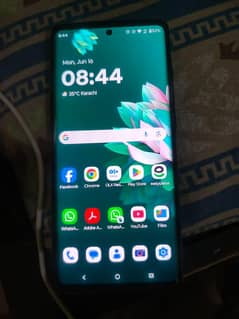 moto g85 5g (6month warranty left)