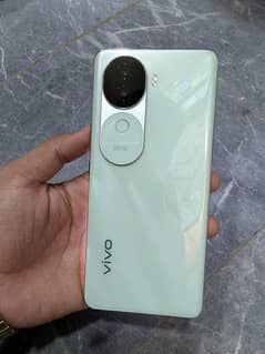Vivo v40e