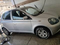 Toyota vitz 2001 mpdel ,2013 registered
