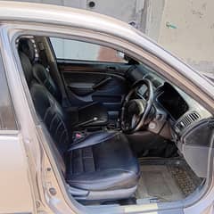 Civic neat n clean car