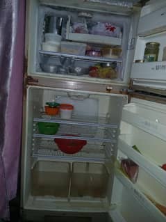 Dawlance Full Size Fridge working Condition
