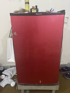 Dawlance Mini fridge