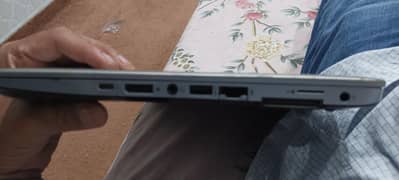 HP Elitebook 840 G3 i5 6th gen 10/10