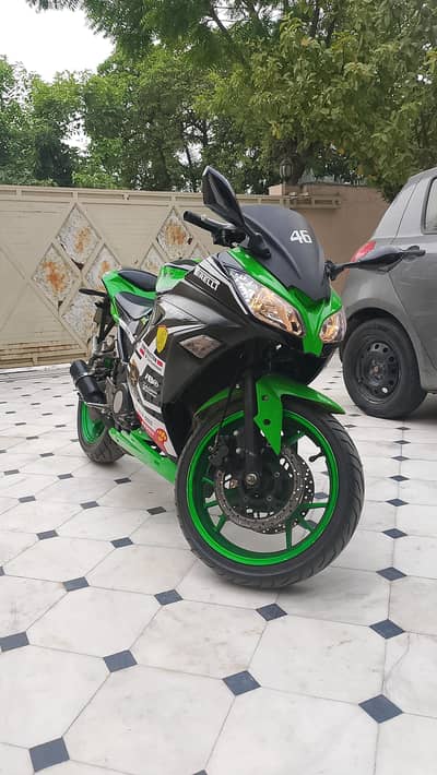 Kawasaki ninja zx10r replica