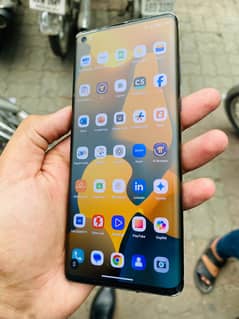 Moto Edge plus 12/256 exchange possible