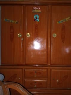 Safe Almari Almira Good Condition