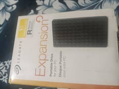 External 1 TB HARD DRIVE JUST LIKE NEW