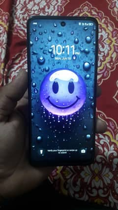 Tecno spark 20c 4plus4 128 exchange posibal