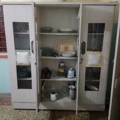 Bed, dressing, Almirah and divider complete set for sale