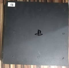 PLAY