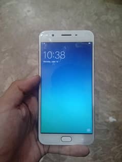 OPPO F1s