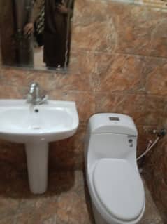 10 MARLA LOWER PORTION FOR RENT WITH OUT GAS