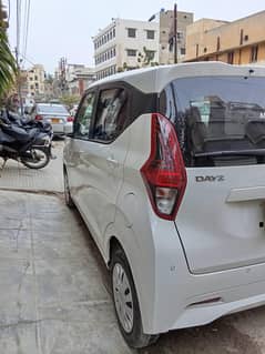 Nissan,