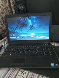 Urgent selling dell laptop