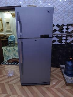 LG