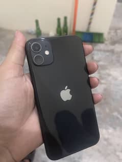 iPhone 11 / 128 GB