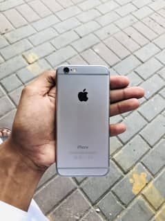 Apple iPhone 6