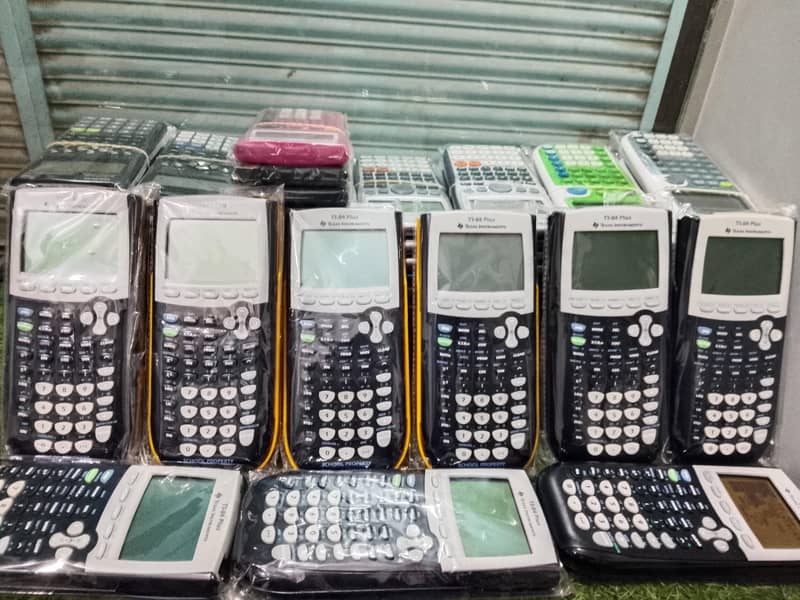 TEXAS INSTRUMENTS TI-84 TI-83 PLUS GRAPHIC CALCULATOR  TI-89 TITANIUM 19