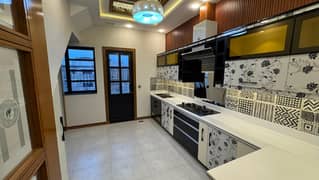 GULBERG RESIDENCIA KANL HOUSE 4 RENT