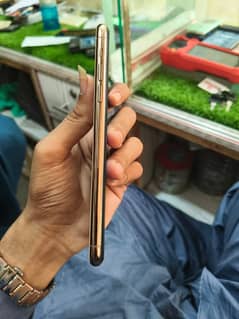 iPhone 11 Pro Max jv 256Gb condition 10by10