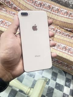 iPhone 8 Plus