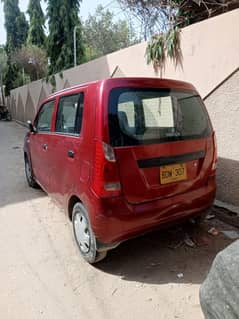 wagon R 2015