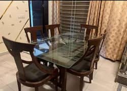 Dinning table (6 seater)