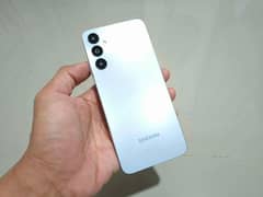 Samsung a05s silver colour 4/128