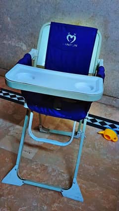 Eating chair  like brand new 0.3. 1.5.5. 5. 2.6. 0.6. 8