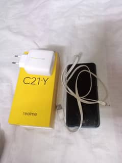 realme c21 4+4/64