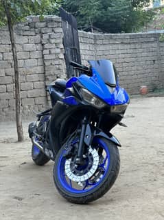 Yamaha r3 400cc