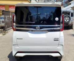 car for sell Nissan ROOX Highway Start S Hybrid
