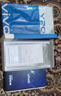 vivo y20, moto E4 plus,