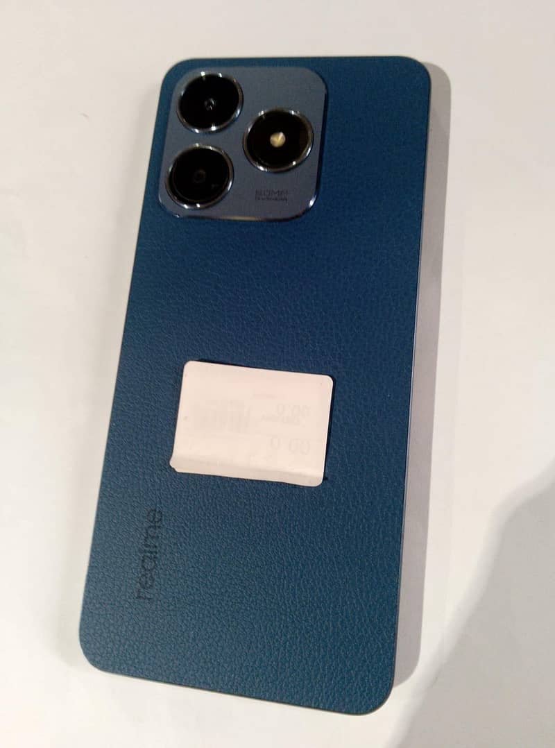Realme C63 in warranty android 15 0
