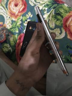 10/10 condition used double sim approved