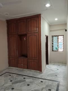 4marla 4beds neat and clean house for rent in G 13 4 islamabad