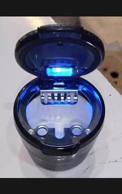Ash Tray For All Vehicles High Quality Product Blue Light in The Ash Tray